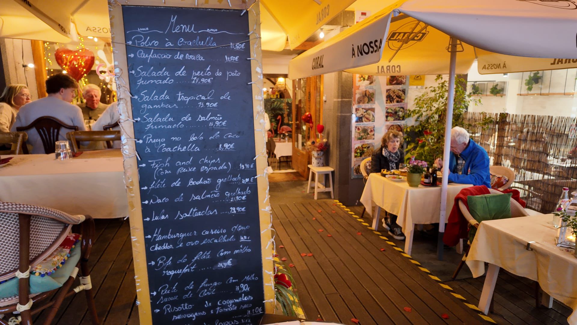 Ambiente do restaurante Coachella